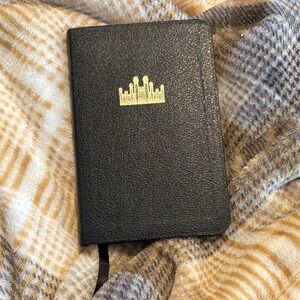 Black 1985 Leather Pocket Sized Hymn Songbook